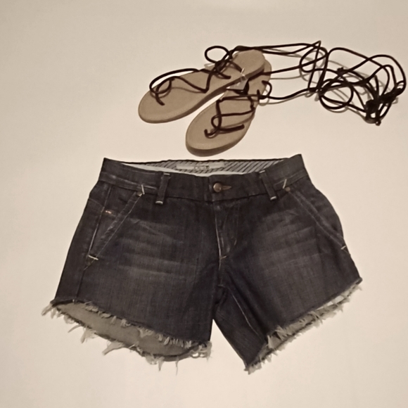 JOE'S JEANS SHORT - Picture 2 of 4